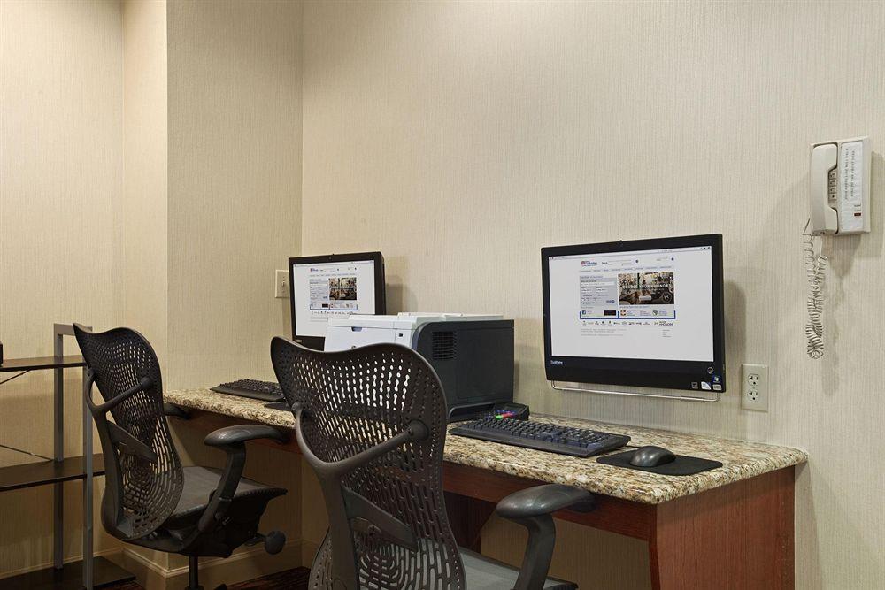Hilton Garden Inn Hoffman Estates Ngoại thất bức ảnh