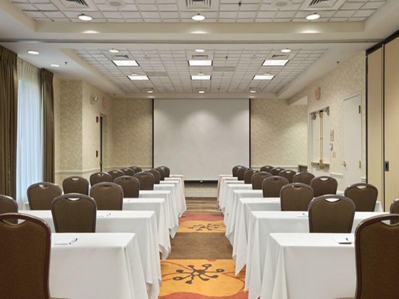Hilton Garden Inn Hoffman Estates Ngoại thất bức ảnh