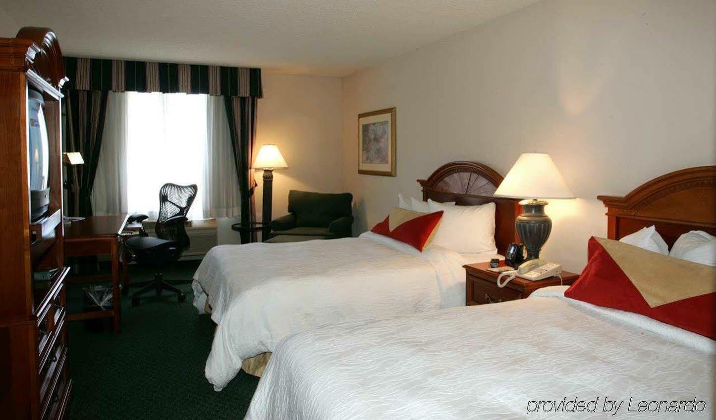 Hilton Garden Inn Hoffman Estates Ngoại thất bức ảnh